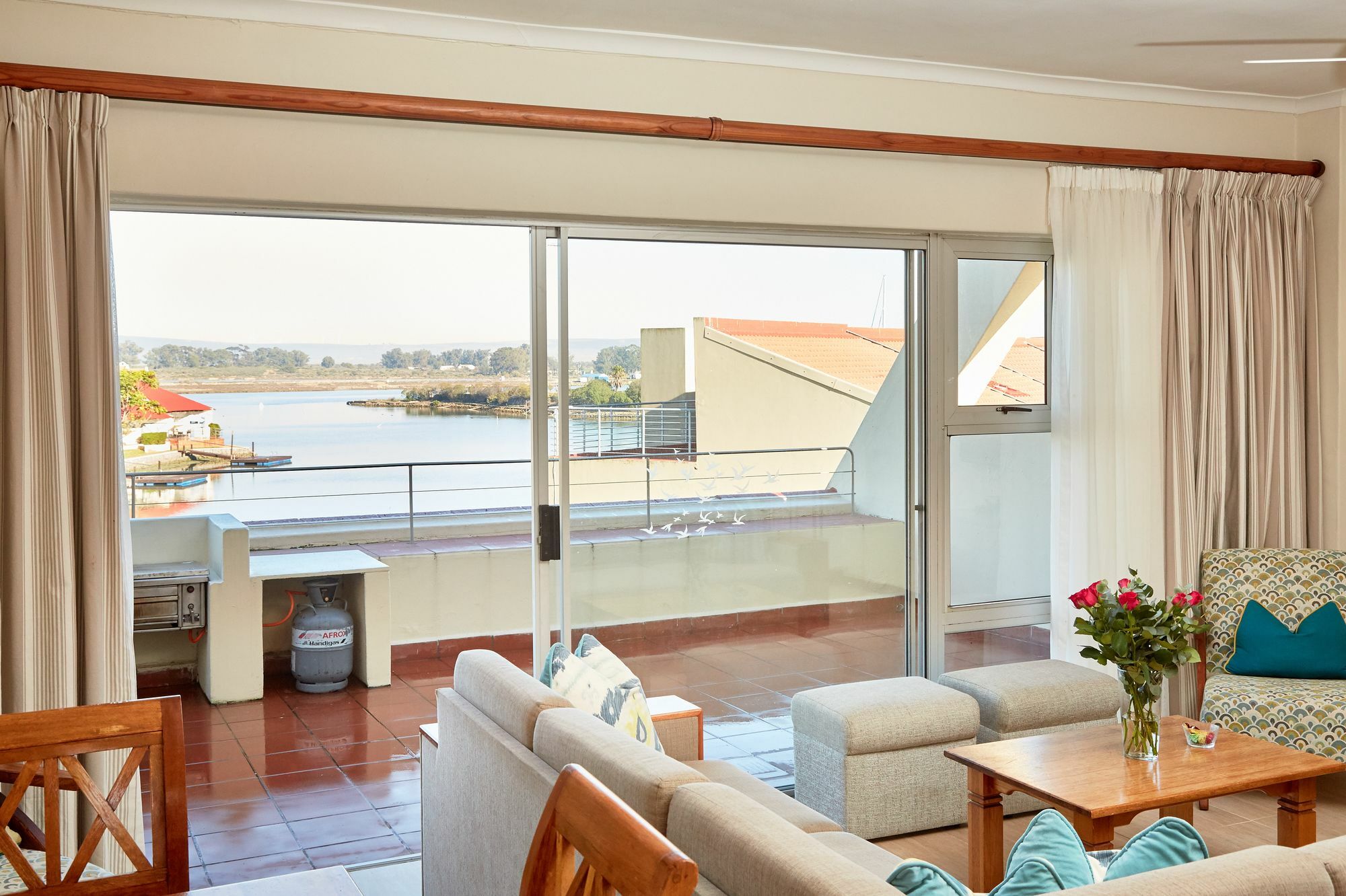 First Group Port Owen Marina Apartment เวลด์ดริฟ ภายนอก รูปภาพ