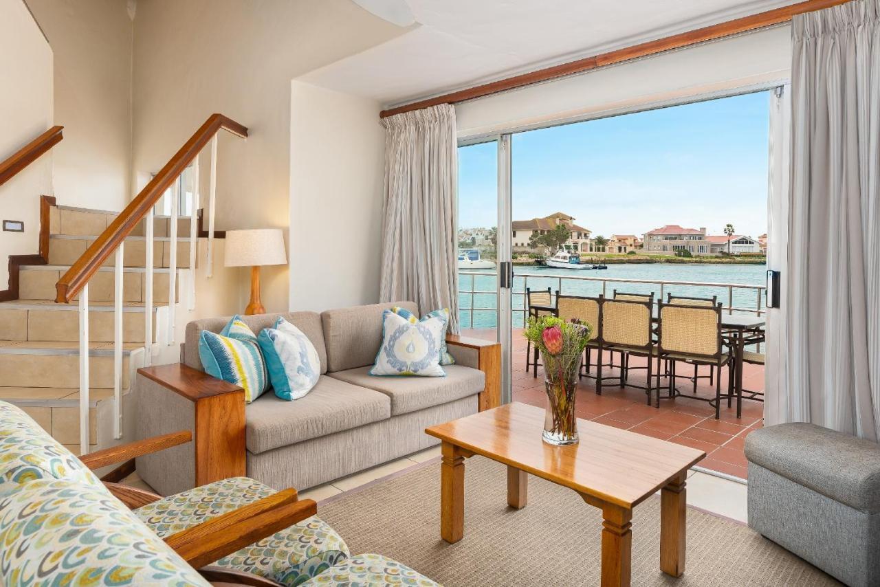 First Group Port Owen Marina Apartment เวลด์ดริฟ ภายนอก รูปภาพ